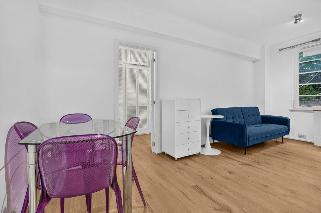 Apartment in London, Kensal Town, Bayswater - View 3