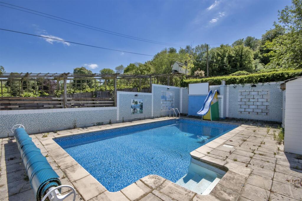 House in Tonbridge - View 5