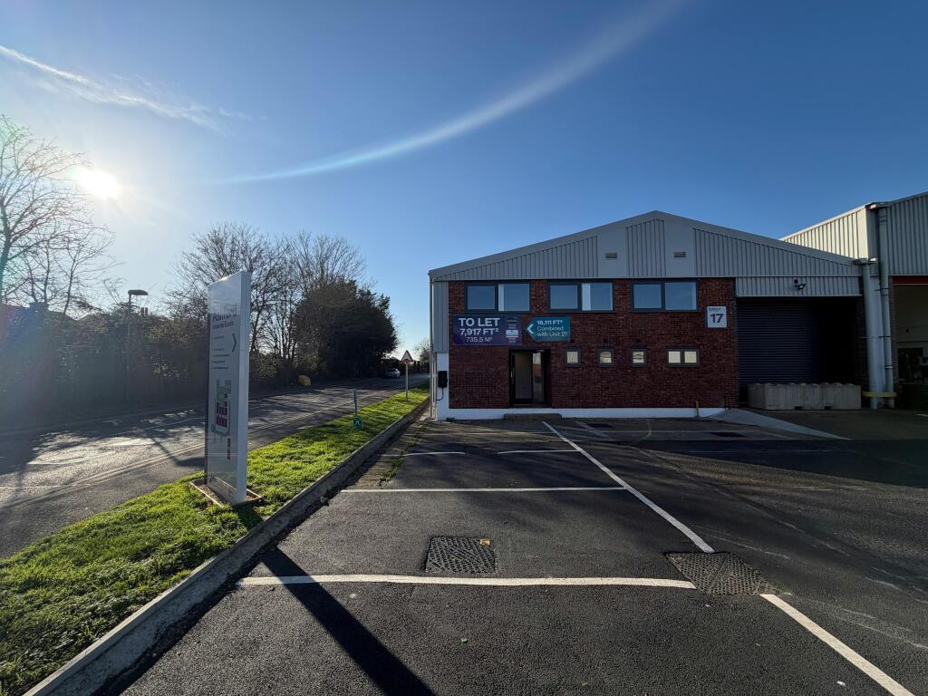 17 Ashford Industrial Estate Exterior 1.jpeg