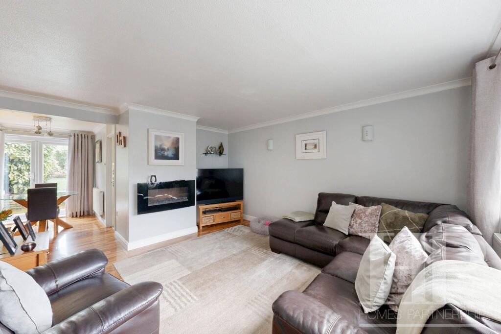 Heathfield, Crawley, RH10 - View 2