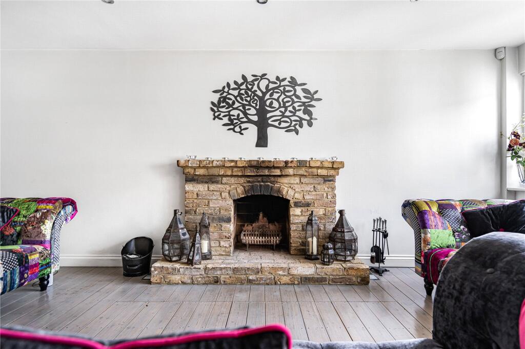 House in Watford - View 4
