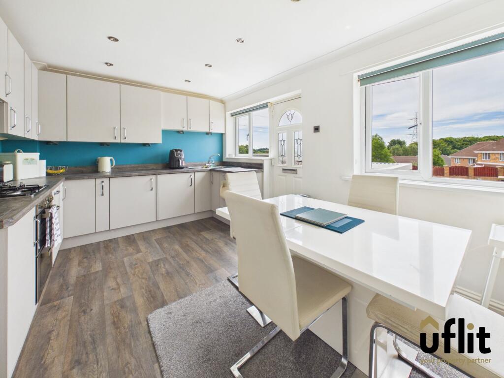 House in Rotherham, Brinsworth - View 5
