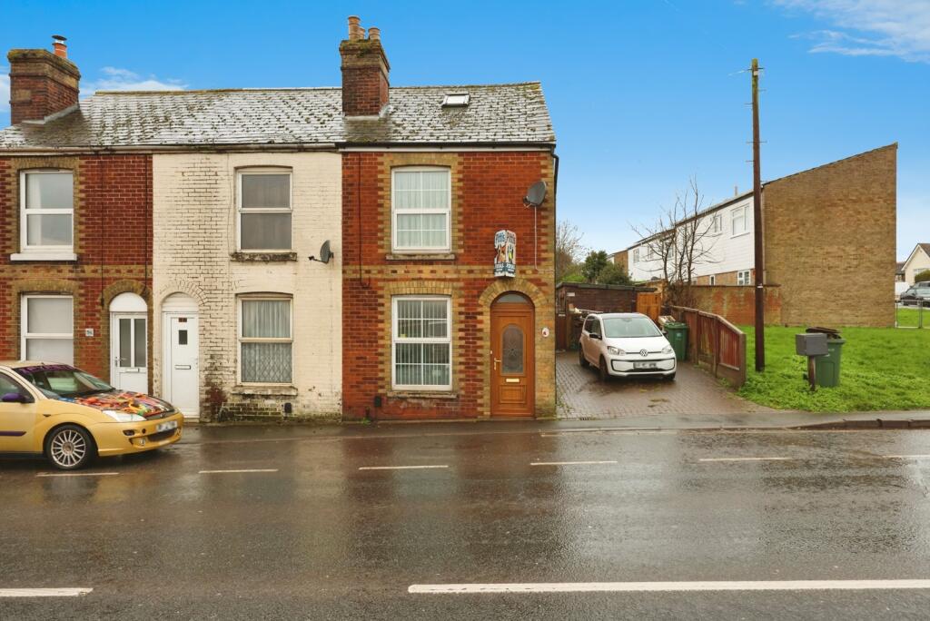 Main image of property: Horsebridge Hill, NEWPORT, Isle of Wight, PO30