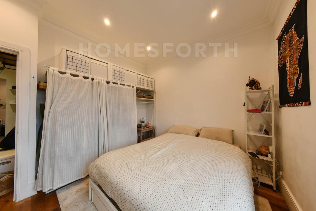 Apartment in London, Brondesbury Park, Queen's Park - More