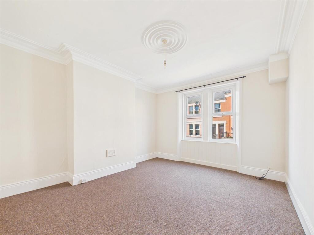 Apartment in Gateshead, Bensham - View 3