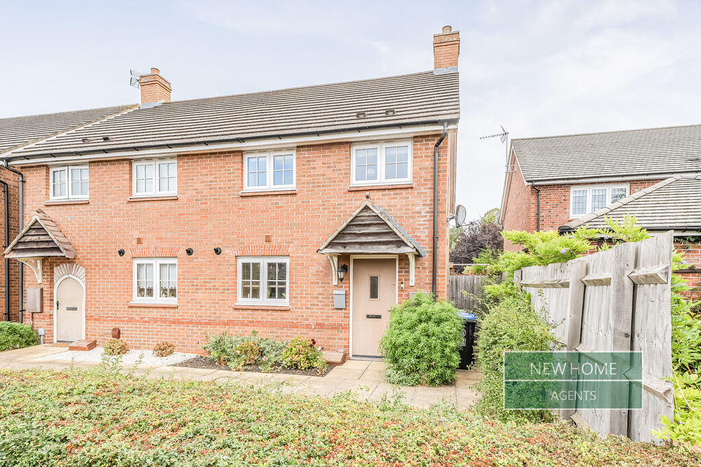 Main image of property: Wakefield Way ,Alcester, B49 6FH