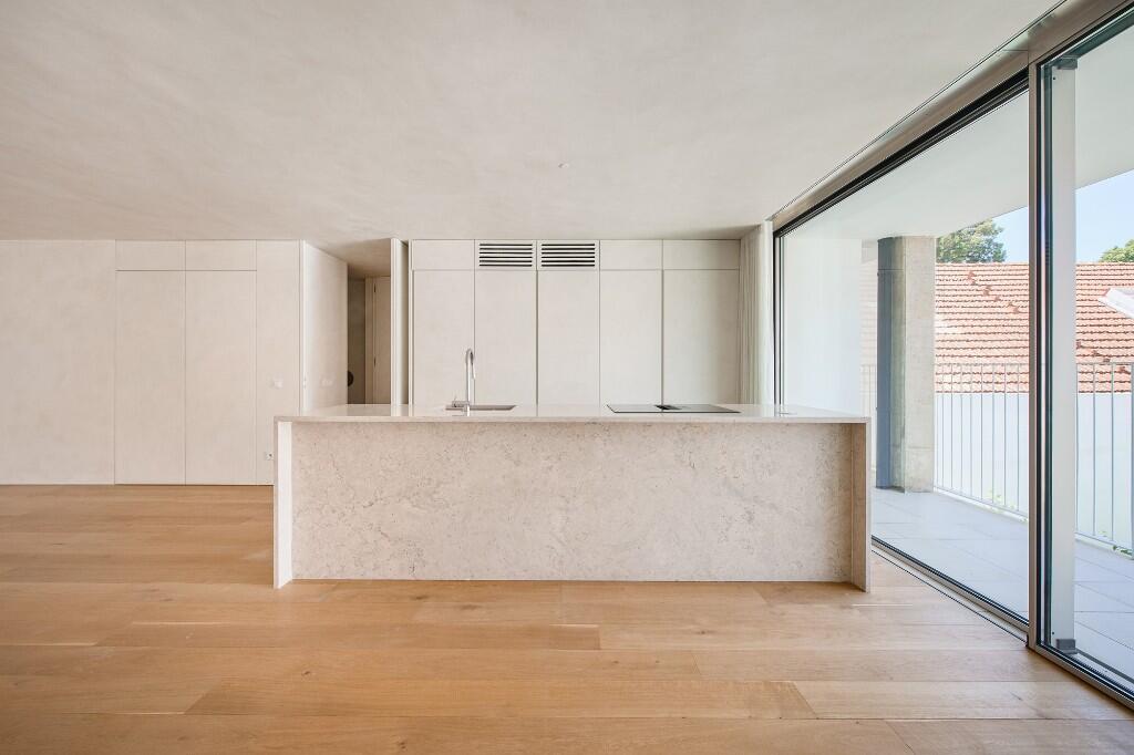 Main image of property: Lisbon, Lisbon