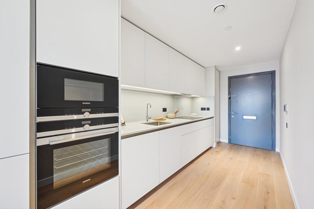 Apartment in London - View 4