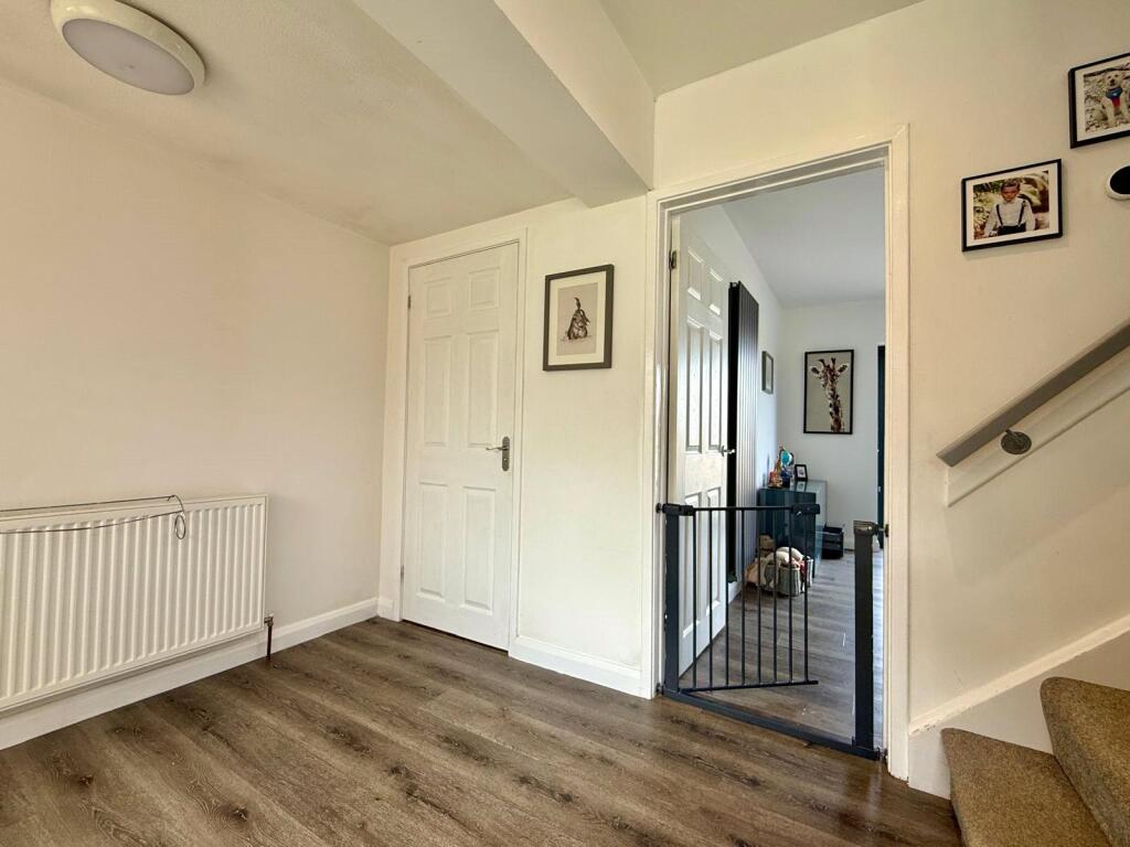 House in Brighton - More
