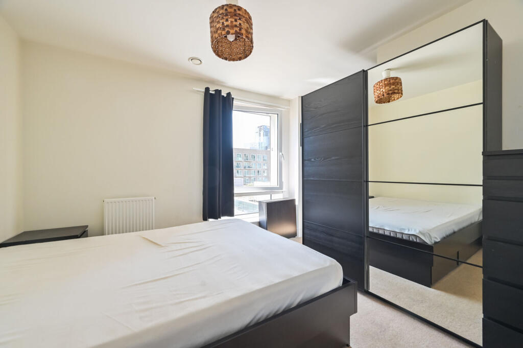 East Ferry Road, E14, Canary Wharf, London, E14 - View 6