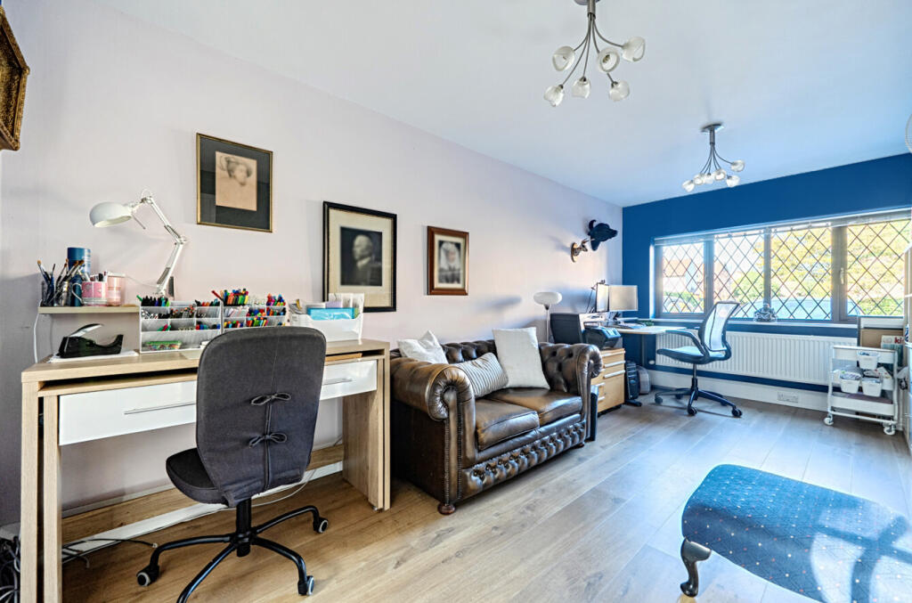 House in Reading - View 5