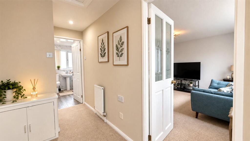 House in Calderdale, Friendly - View 3