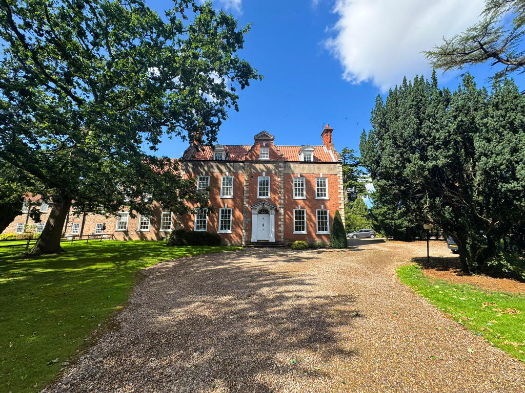 Main image of property: The Redwoods, Willerby, HULL