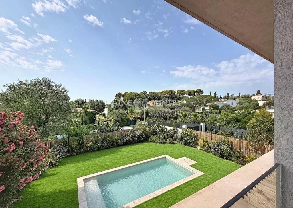 Main image of property: Provence-Alps-Cote d`Azur, Alpes-Maritimes, Mougins