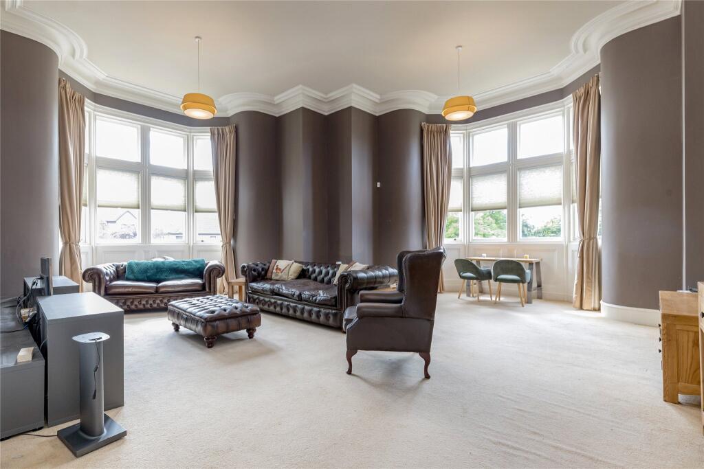 84/4, Kingston Avenue, Edinburgh, Midlothian photo 2