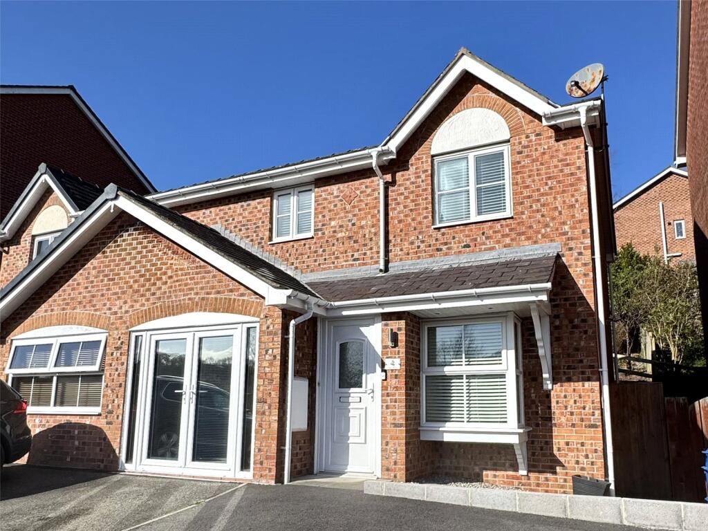 Main image of property: Maes Berea, Bangor, Gwynedd, LL57