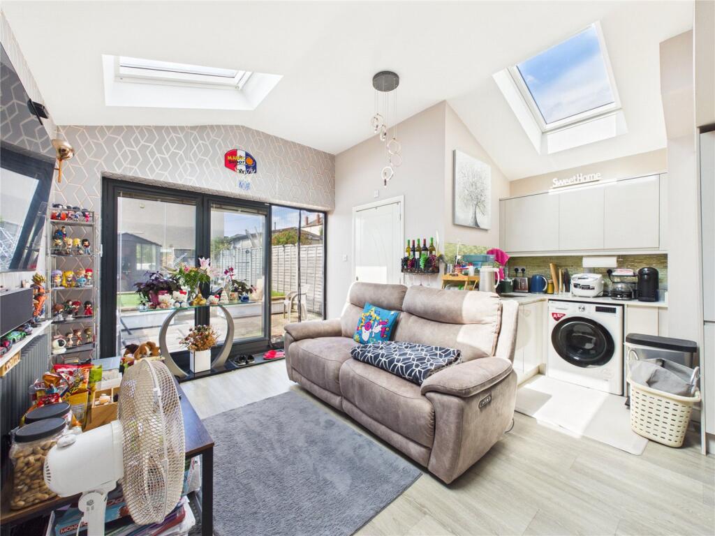 House in Bristol - More