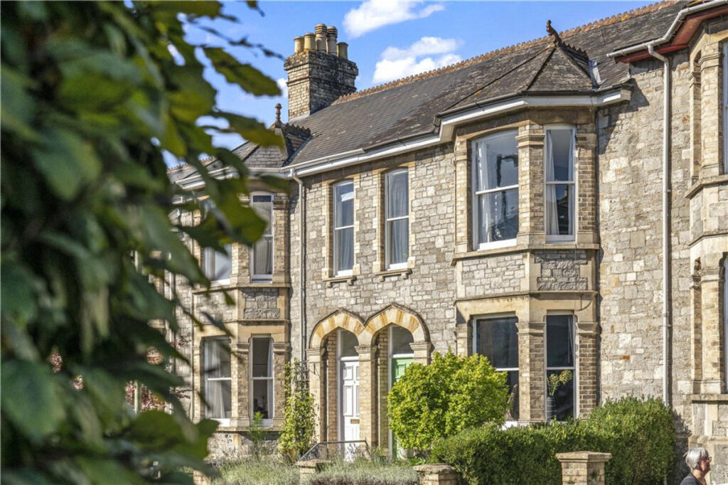 Main image of property: Devon Terrace, Totnes Devon, TQ9
