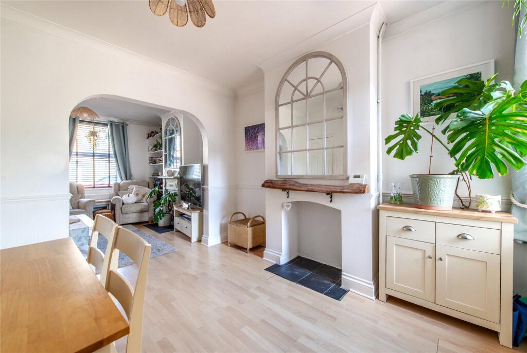 House in Dartford - View 4