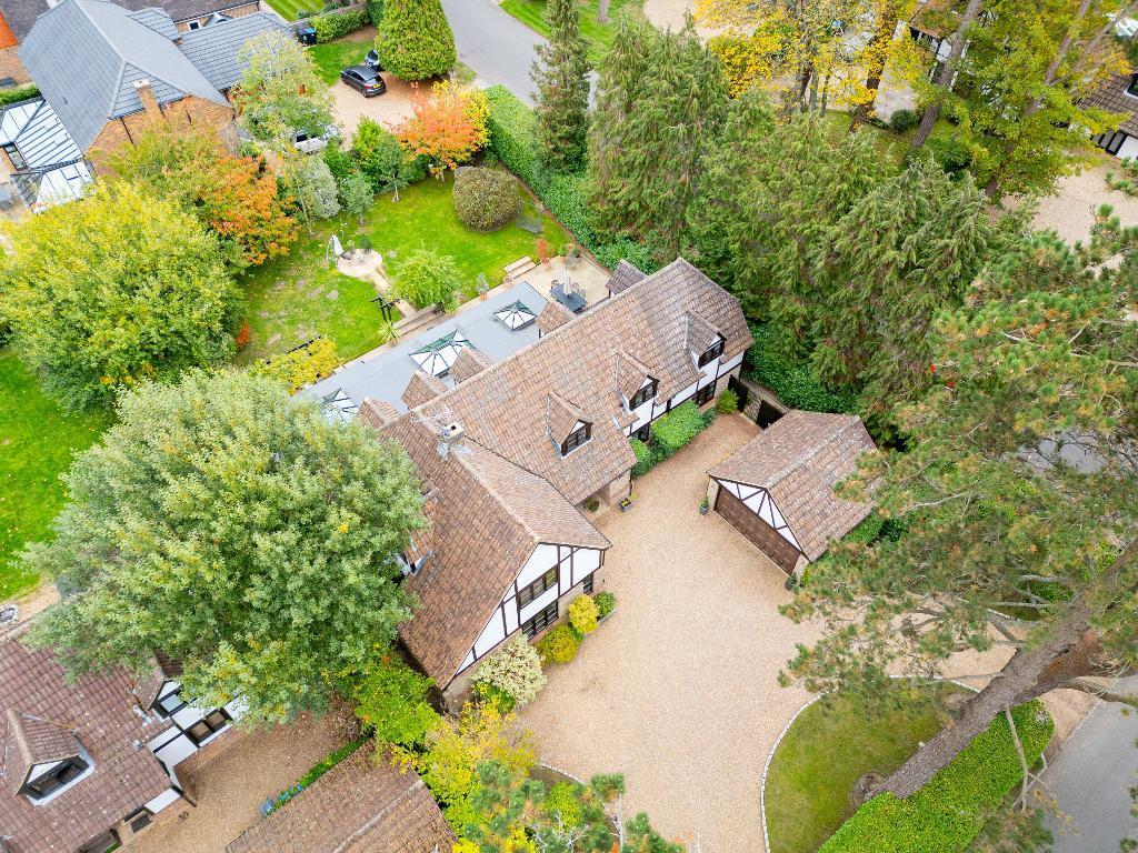 Homefield Road, Warlingham, Surrey, CR6 9HQ photo 3
