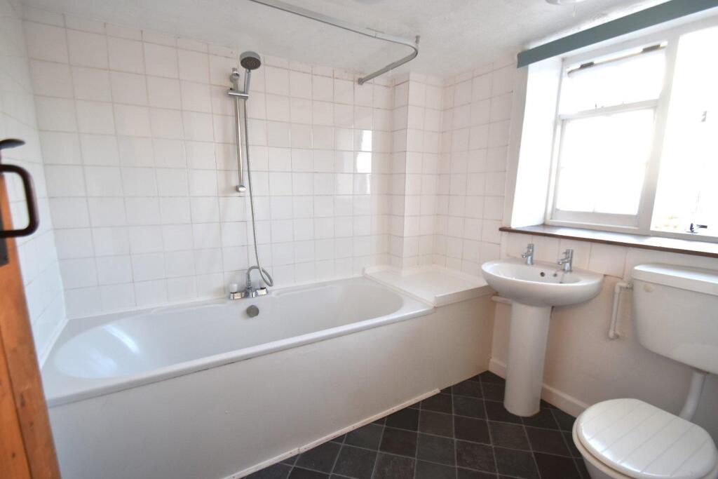 House in Mid Devon, Tiverton - View 5