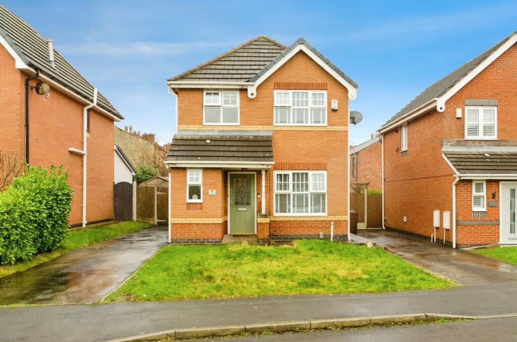 Main image of property: Lyon Road, Wigan, WN6