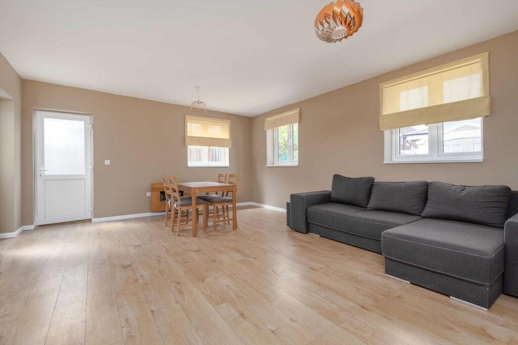 House in Coventry, Canley - View 2