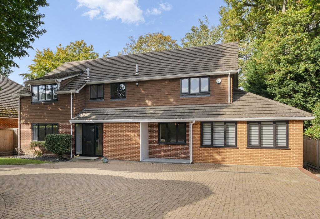 Main image of property: Lebanon Drive, Cobham