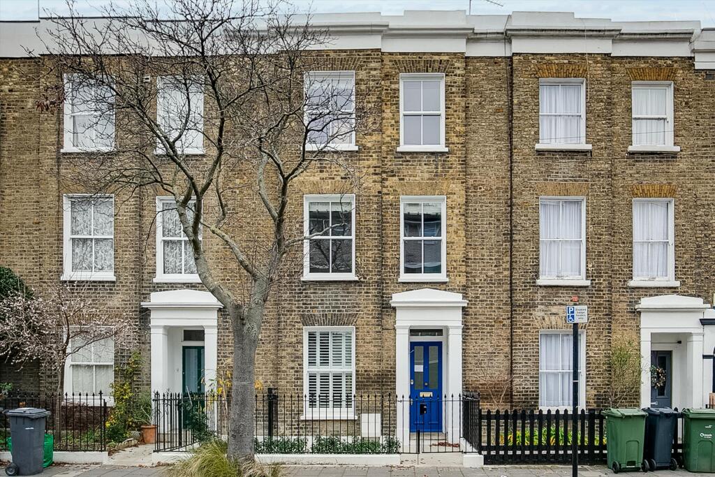 Main image of property: Clapham Manor Street, London SW4