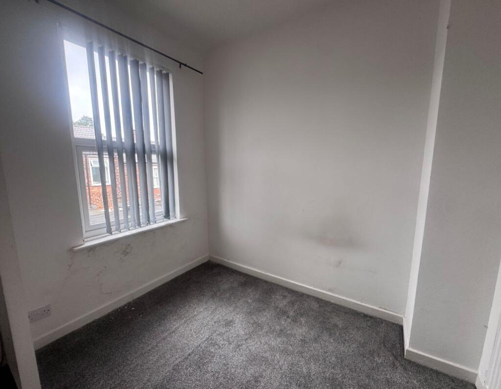 House in Liverpool, Cabbage Hall, Anfield - View 4
