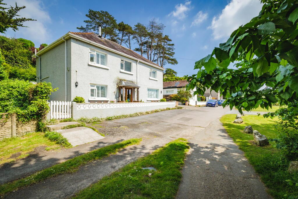  The Burrows, Tenby, SA70 photo 4