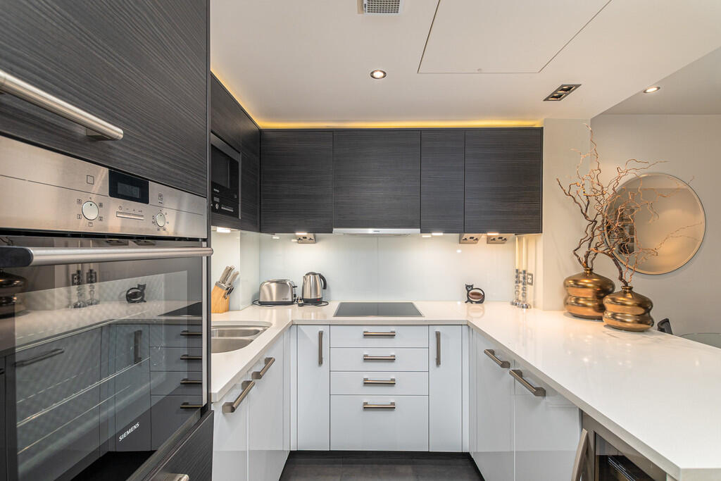 Main image of property: Doulton House, Chelsea Creek