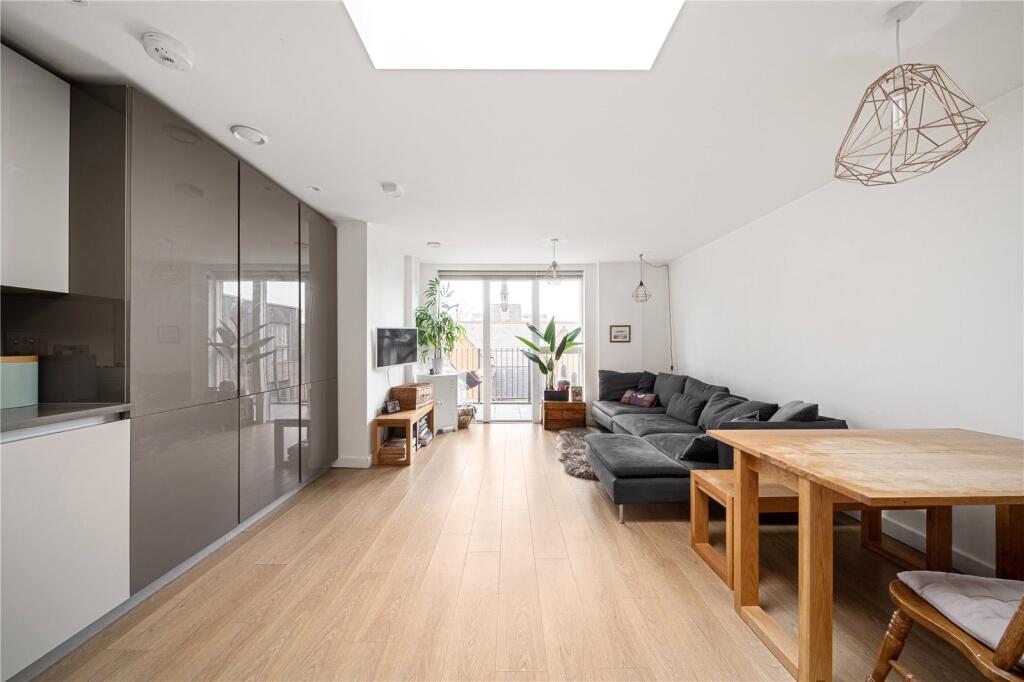 Main image of property: Roehampton Lane, London, SW15