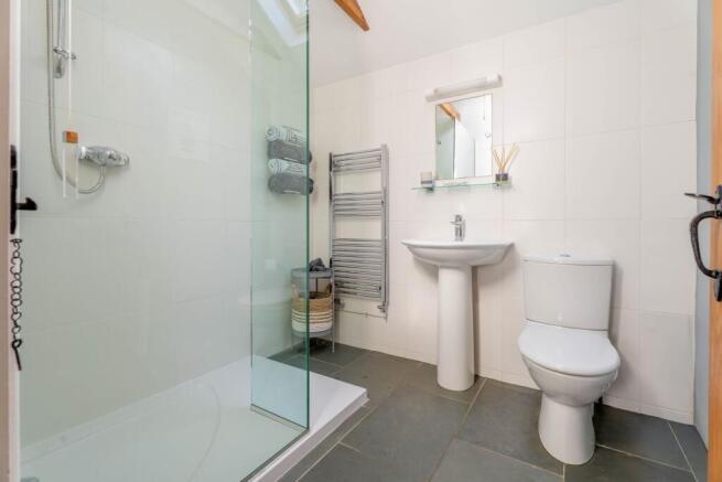 Penberi Shower Room