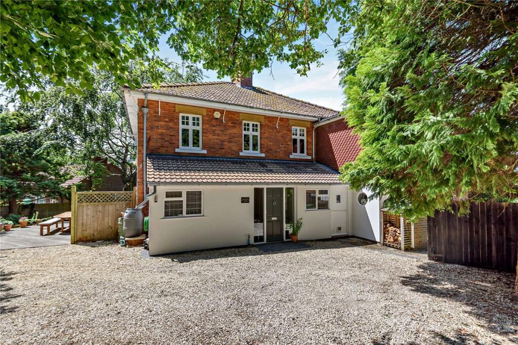 Main image of property: Fairview, Andover Road, Newbury, Berkshire, RG14