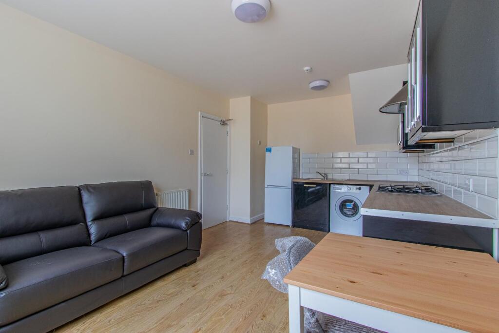 Main image of property: Newport Road, Roath