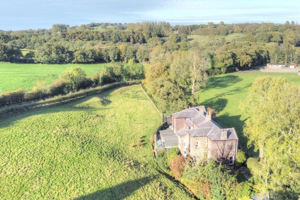 Temple Fields, Heapey Road, Heapey, Chorley, PR6 photo 2