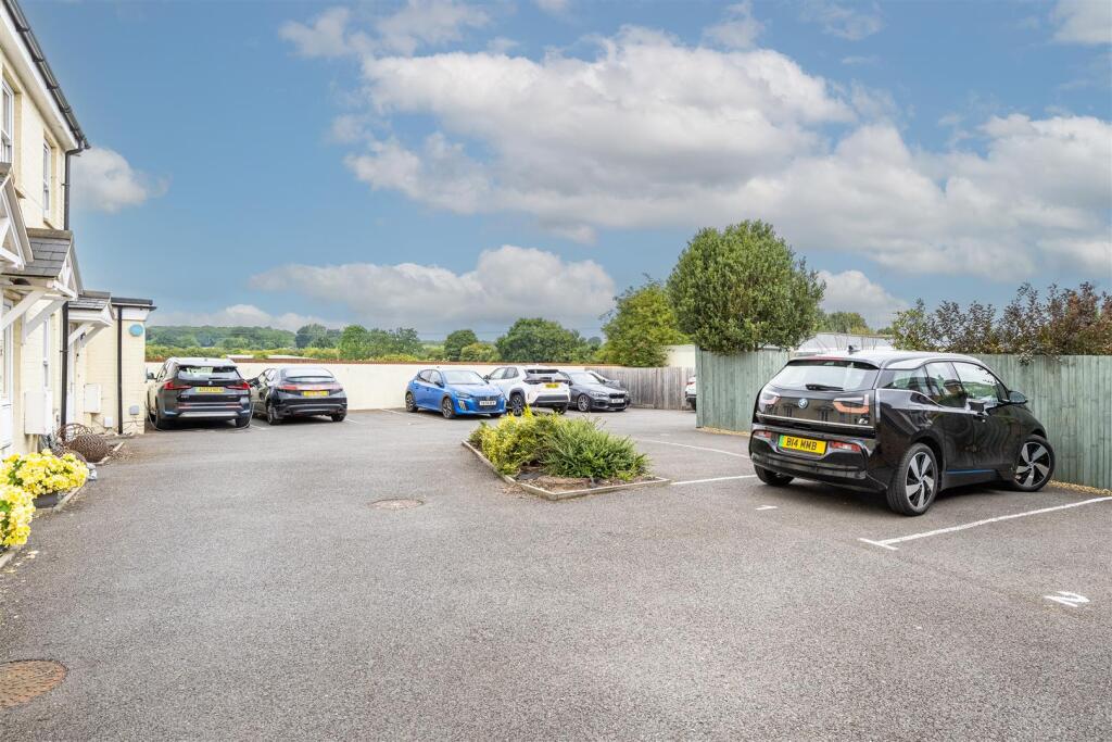 Additional image 14 of High Street, Sandridge, St Albans