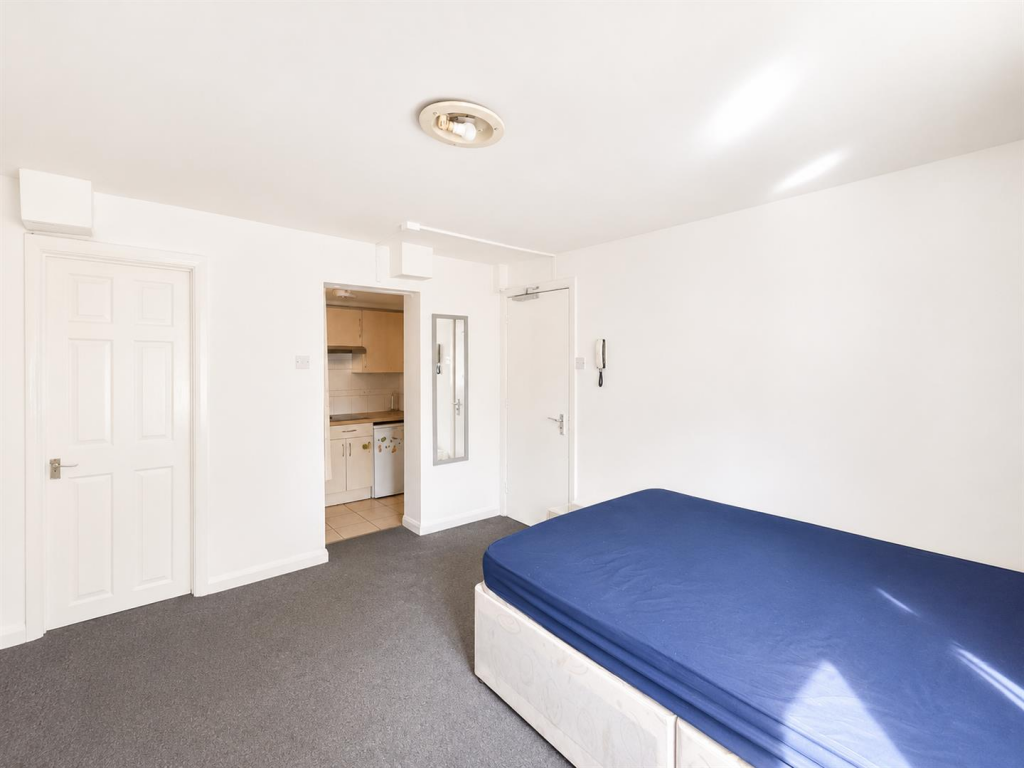 Main image of property: Cross Lances Road, Hounslow, TW3