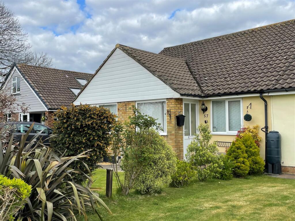 Main image of property: Oakcroft Gardens, Littlehampton