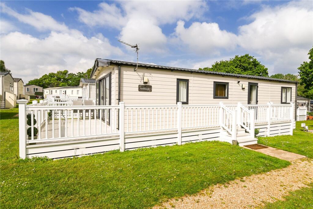 Main image of property: The Spinney, Hoburne Bashley Holiday Park, New Milton, Hampshire, BH25