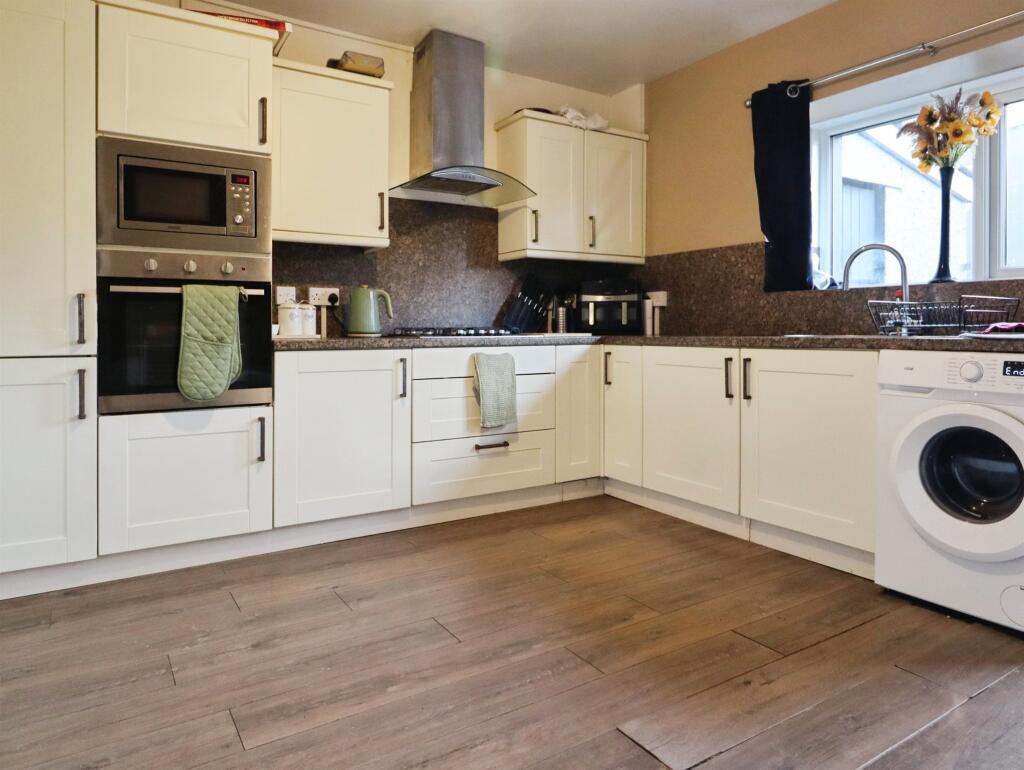 Main image of property: Mill Street, Tonyrefail, Porth