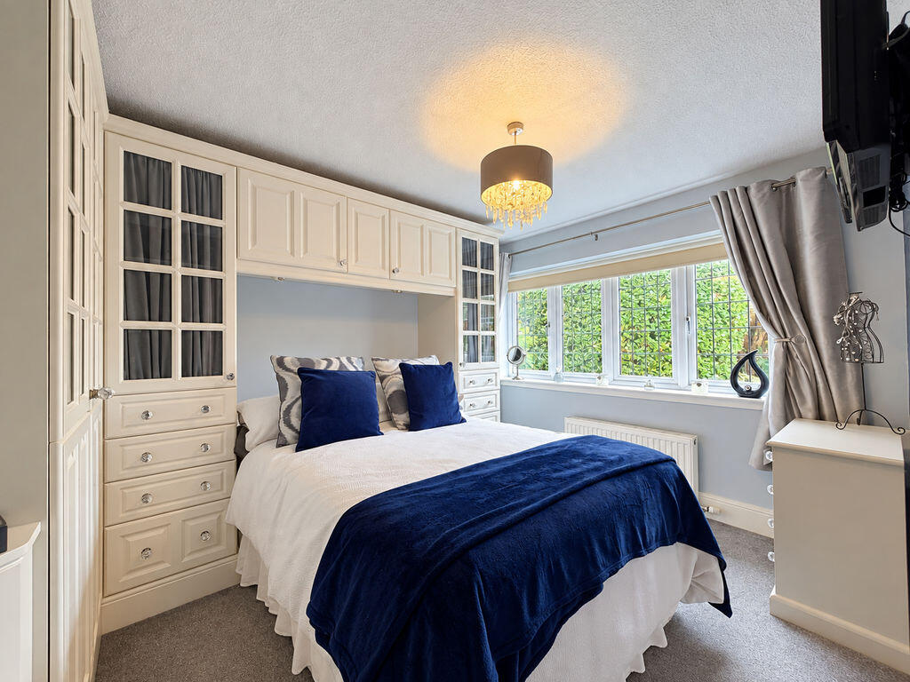 House in South Staffordshire, Great Wyrley - View 4