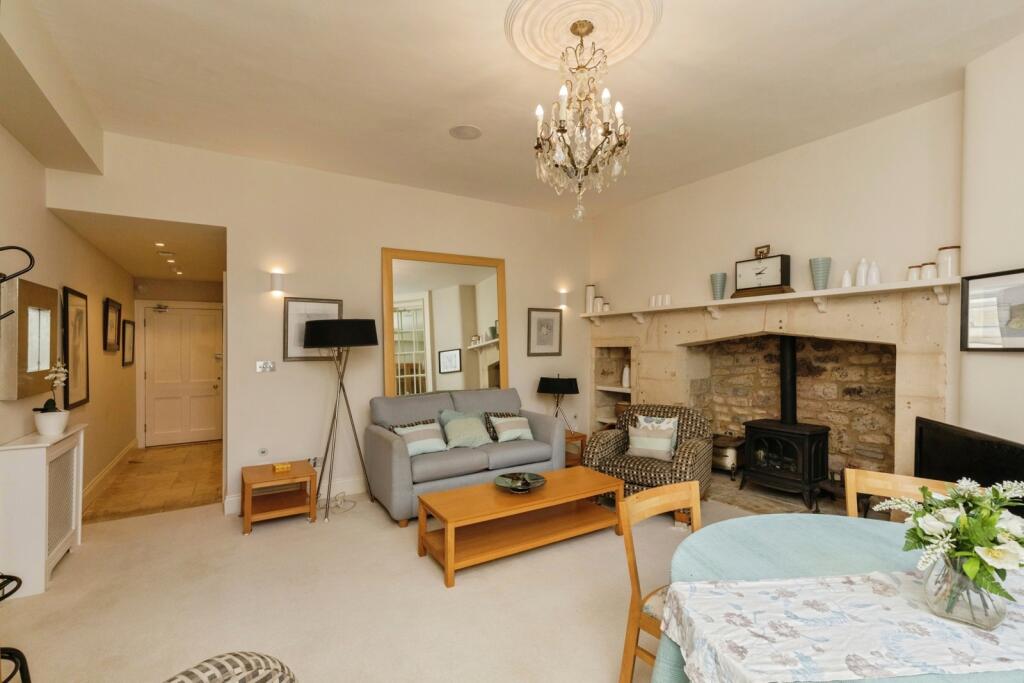Apartment in Bath - View 5