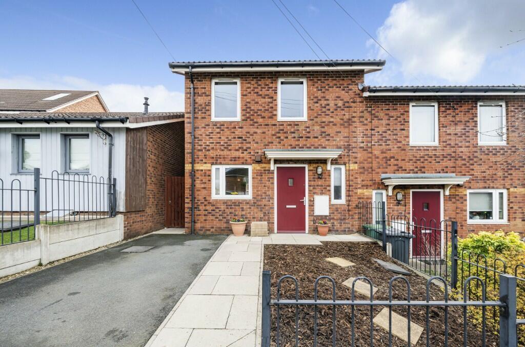 Main image of property: Fairfield Grove, Leeds