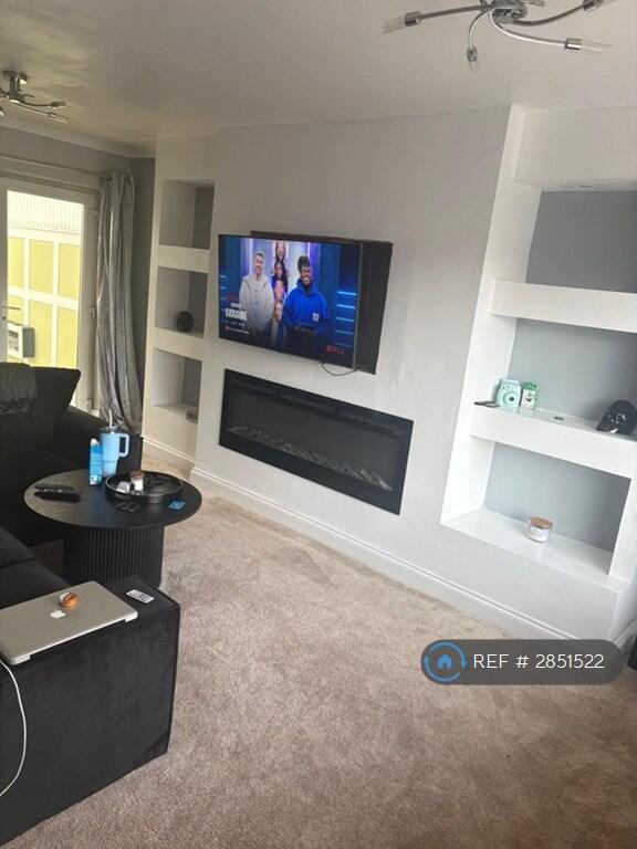 Main image of property: Thickley Close, Mansfield, NG20