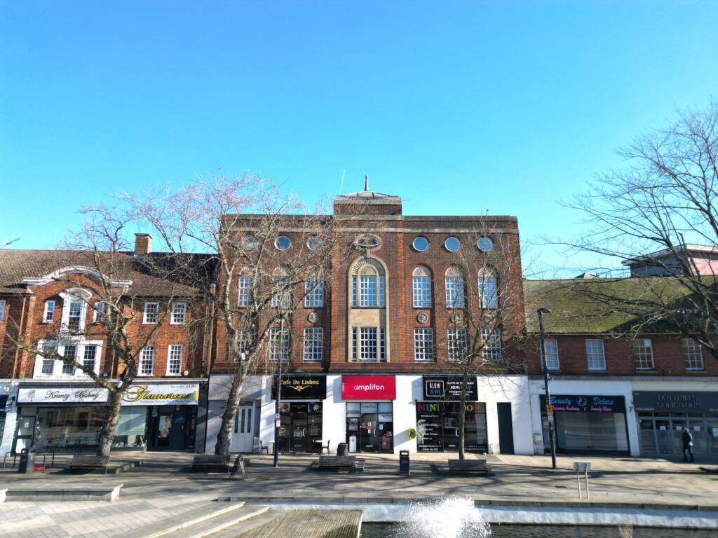 Main image of property: The Parade, High Street, Watford, WD17 1BS