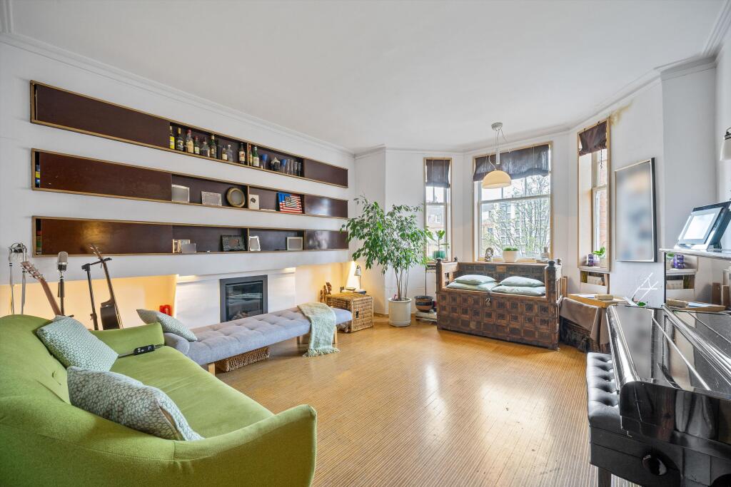 Main image of property: Beaufort Mansions, Beaufort Street, London SW3