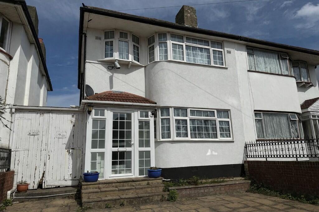 Main image of property: Woolacombe Road, London, SE3