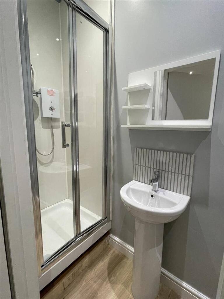 Apartment in Sheffield - More